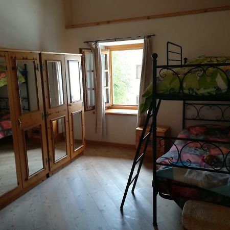 Capole -Ghiri Apartment อิโซแลคเชีย ภายนอก รูปภาพ